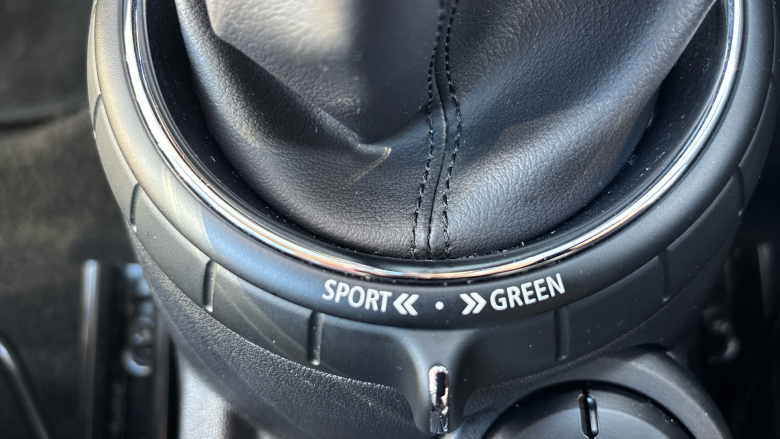 MINI Hatchback 1.5 Cooper 3dr Petrol Hatchback